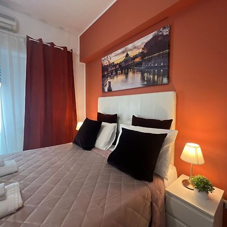 Appia Avenue 639 Hotel Rome Bagian luar foto