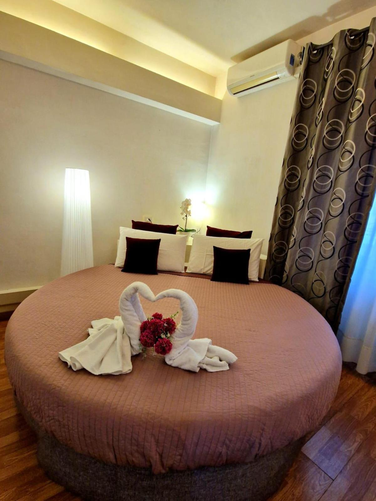 Appia Avenue 639 Hotel Rome Bagian luar foto